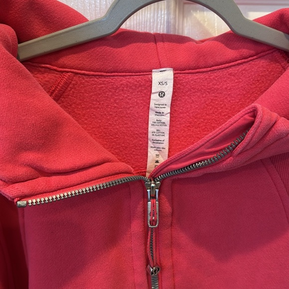 Lululemon scuba half zip sweatshirt - cropped/waist length - Picture 2 of 3
